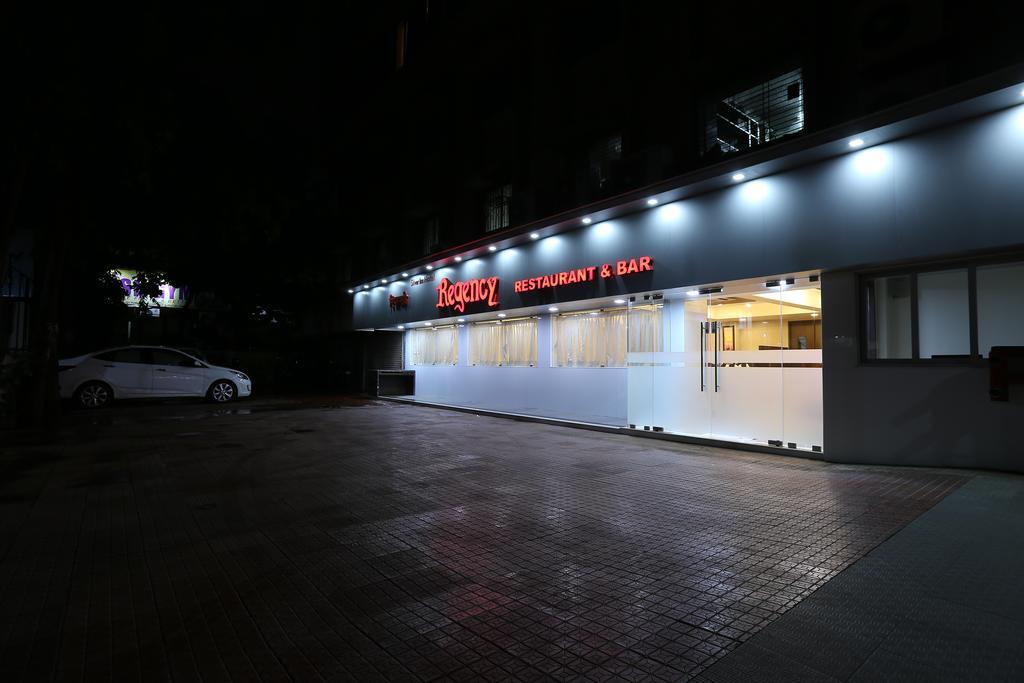 Hotel Silver Inn Mumbai Bagian luar foto