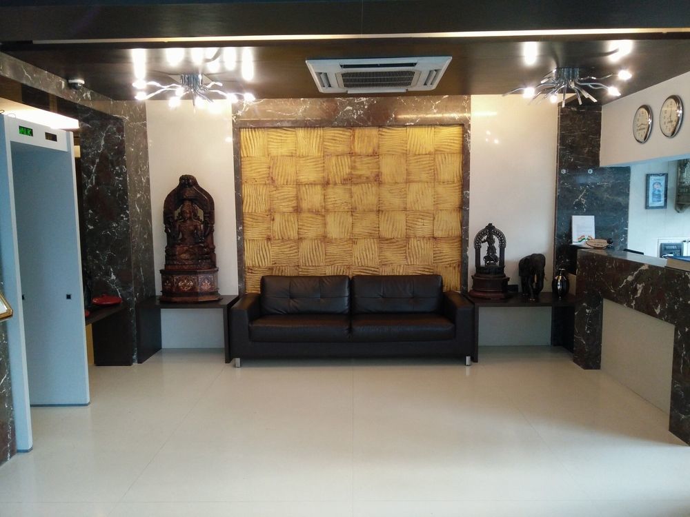 Hotel Silver Inn Mumbai Bagian luar foto